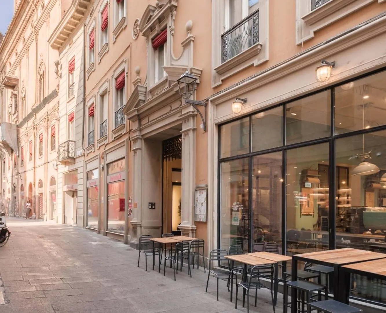 Bologna House Due Torri Apartment 0*,
